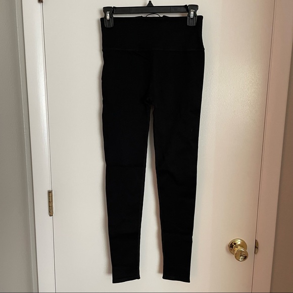 Fabletics High-Waisted Seamless Rib Leggings - Picture 2 of 3